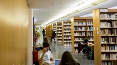 foto biblioteca u6