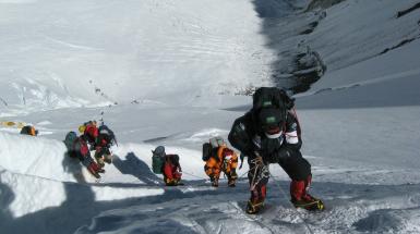 montagna everest