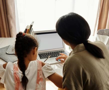 Donne e lavoro di cura durante la pandemia